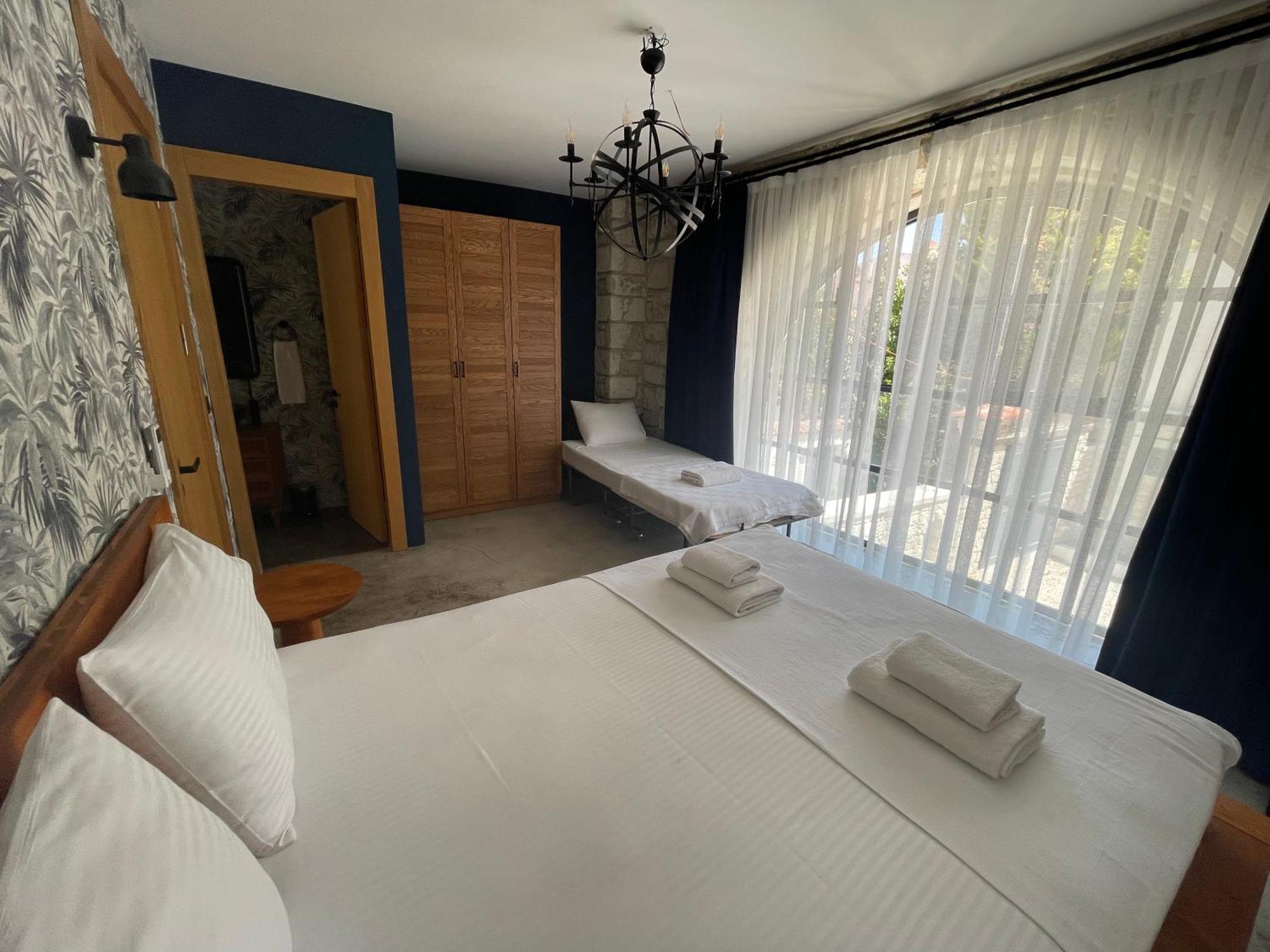Rhea Alacati Boutique Hotel Экстерьер фото