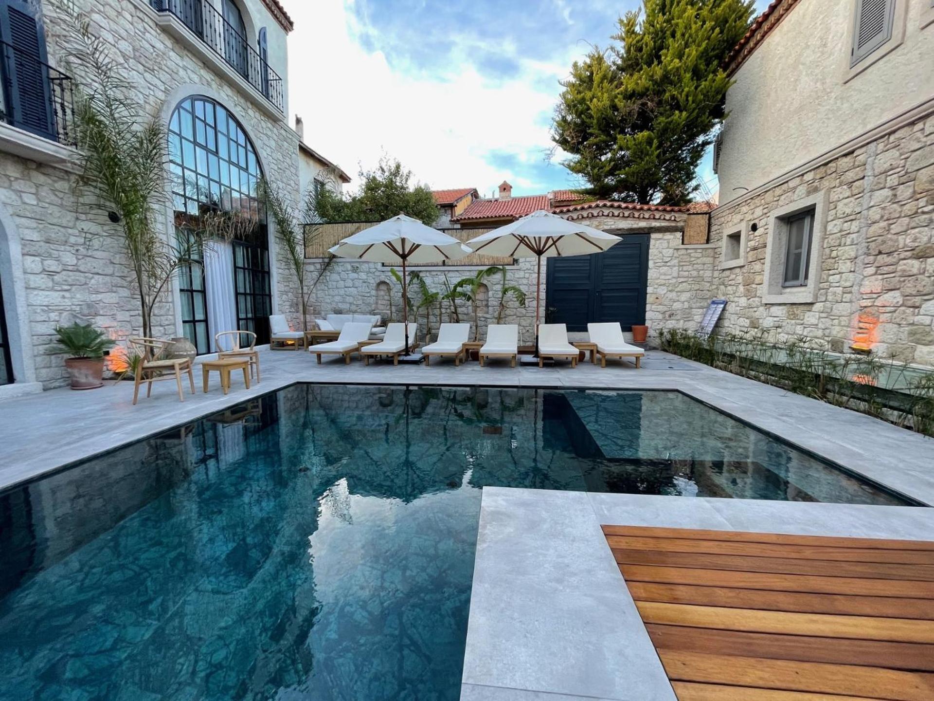 Rhea Alacati Boutique Hotel Экстерьер фото